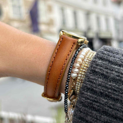 Tissot Vintage Tank: Ladies 90s Golden Iconic Design with Two-Tone Roman Dial