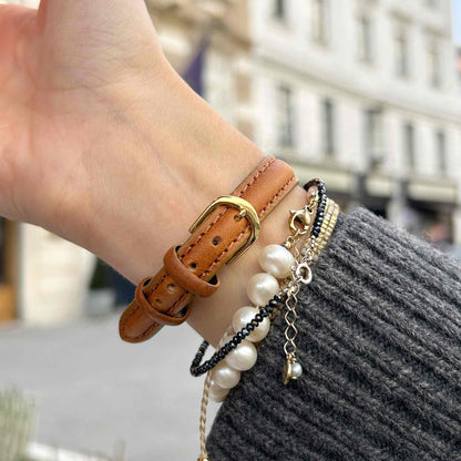 Tissot Vintage Tank: Ladies 90s Golden Iconic Design with Two-Tone Roman Dial