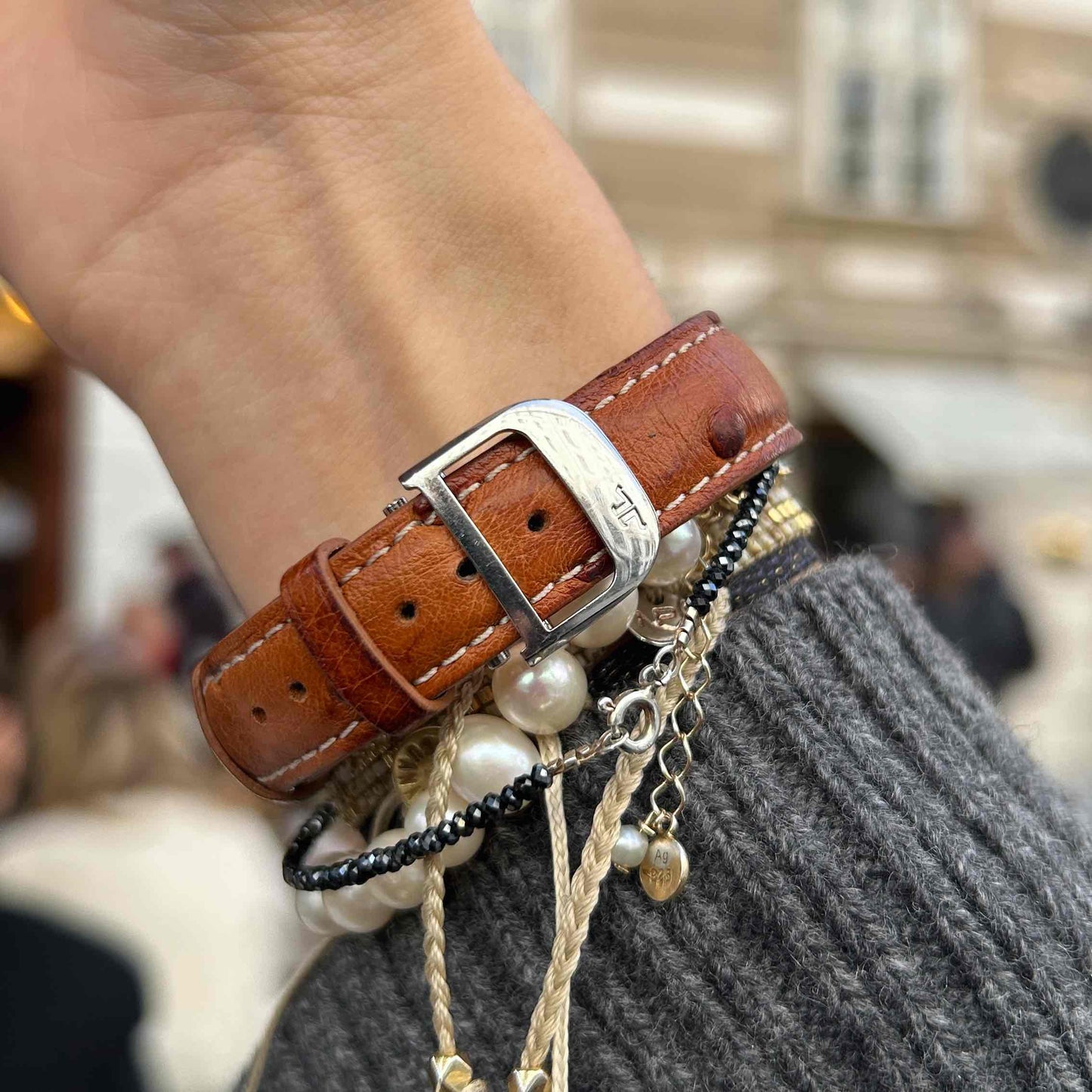 Jaeger-LeCoultre Reverso: Ref.250.8.08 Vintage White Sunburst Dial 90s Quartz