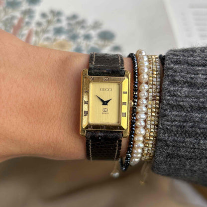 Vintage Gucci 4200L Tank: Ladies Watch: 90s Gold Champagne Dial