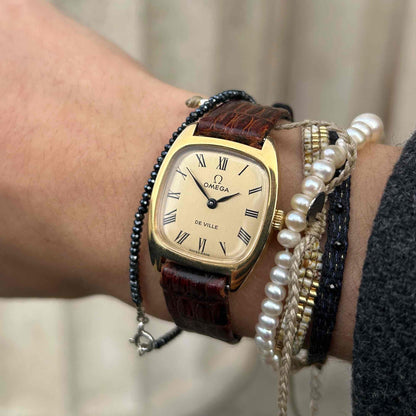 Omega De Ville: Vintage Ladies 70s Icon Hand-Wound with Champagne Dial