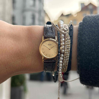 Seiko Cocktail Watch: Vintage Ladies 80s Gold with Champagne Dial