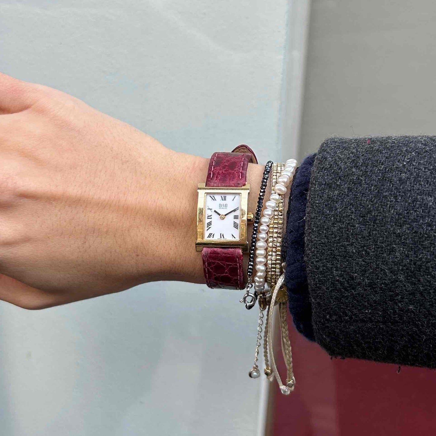 B and B Tank Watch: Vintage Ladies 90s Golden White Dial Roman Numerals