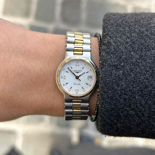 Longines Conquest Classic: Dainty Ladies 80s Two Tone Golden with White Dial