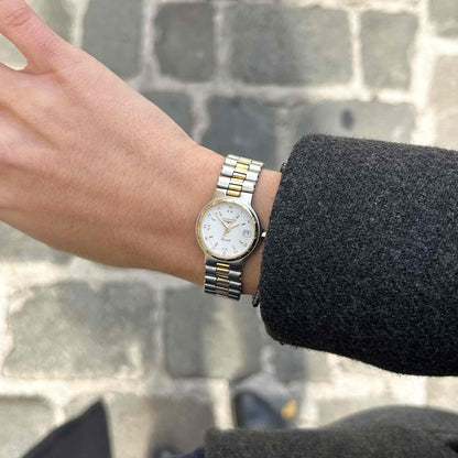 Longines Conquest Classic: Dainty Ladies 80s Two Tone Golden with White Dial