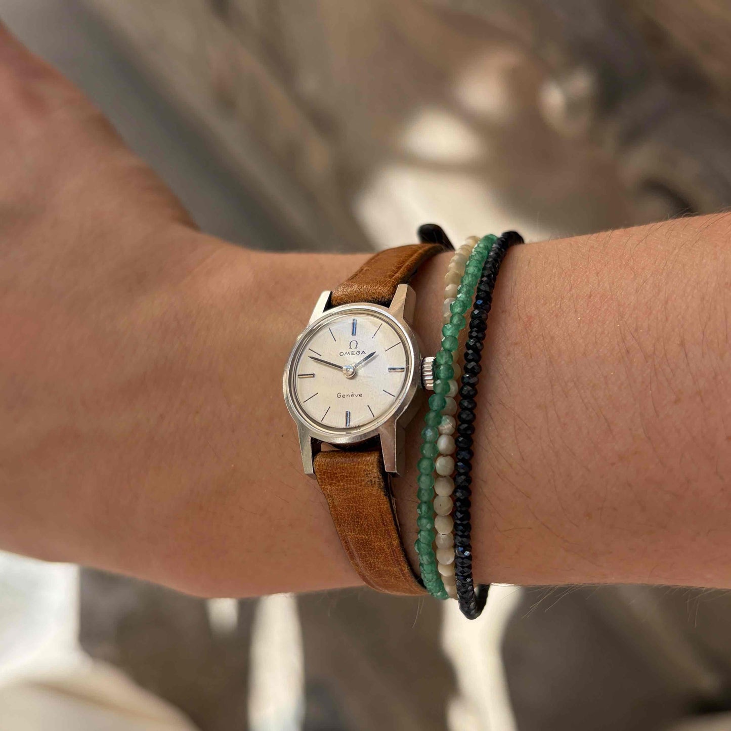 Omega Cocktail Watch: Vintage Ladies 60s Hand-Wound with Silver White Dial