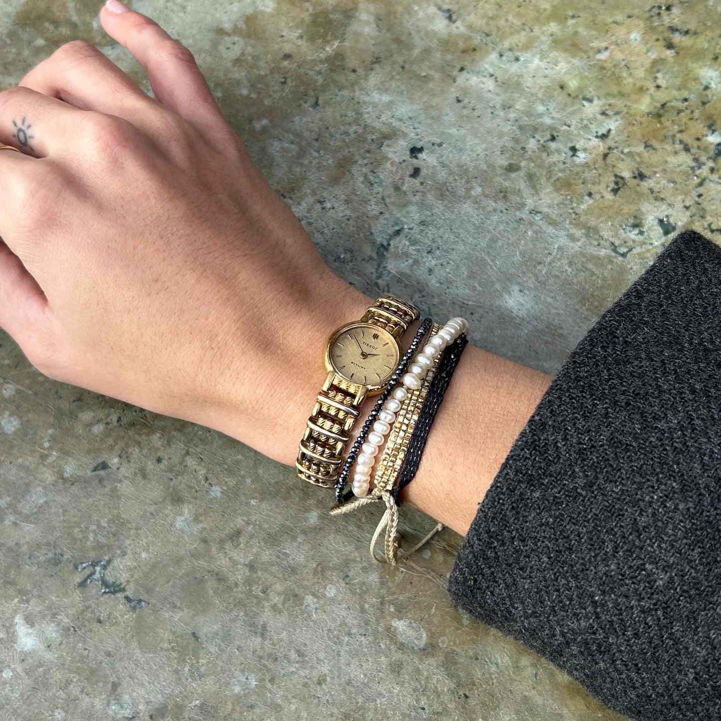 Tissot Vintage Cocktail Style: Ladies 70s Golden Dial