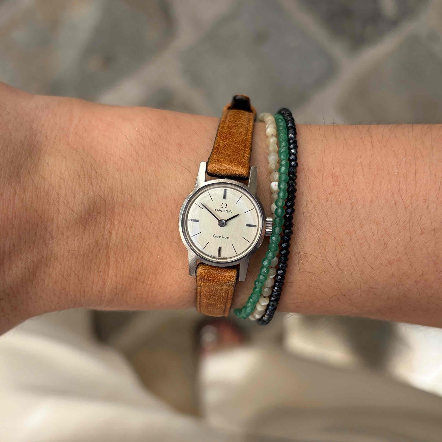 Omega Cocktail Watch: Vintage Ladies 60s Hand-Wound with Silver White Dial