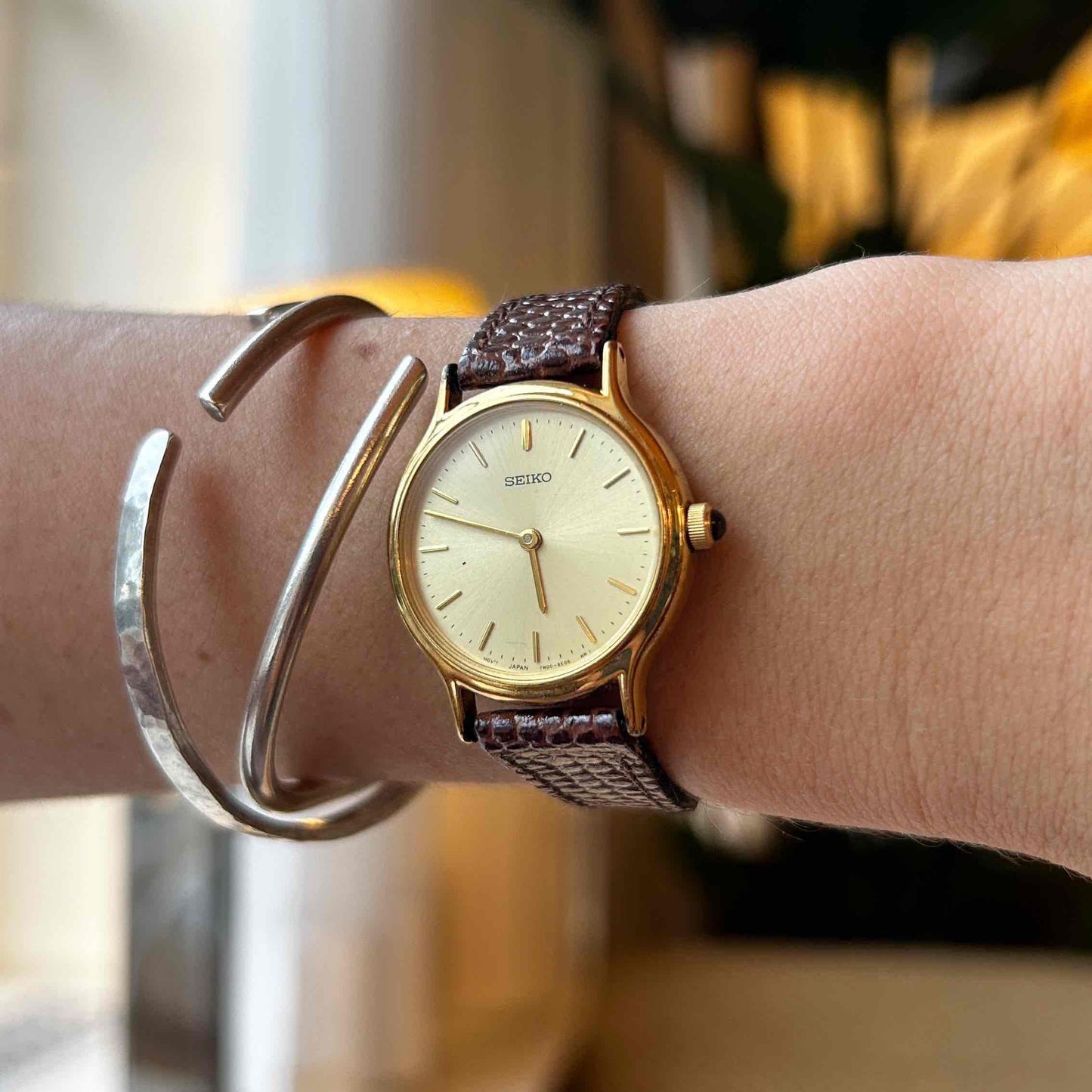 Seiko Vintage Watch: Ladies 80s Gold with Sunburst Champagne Dial