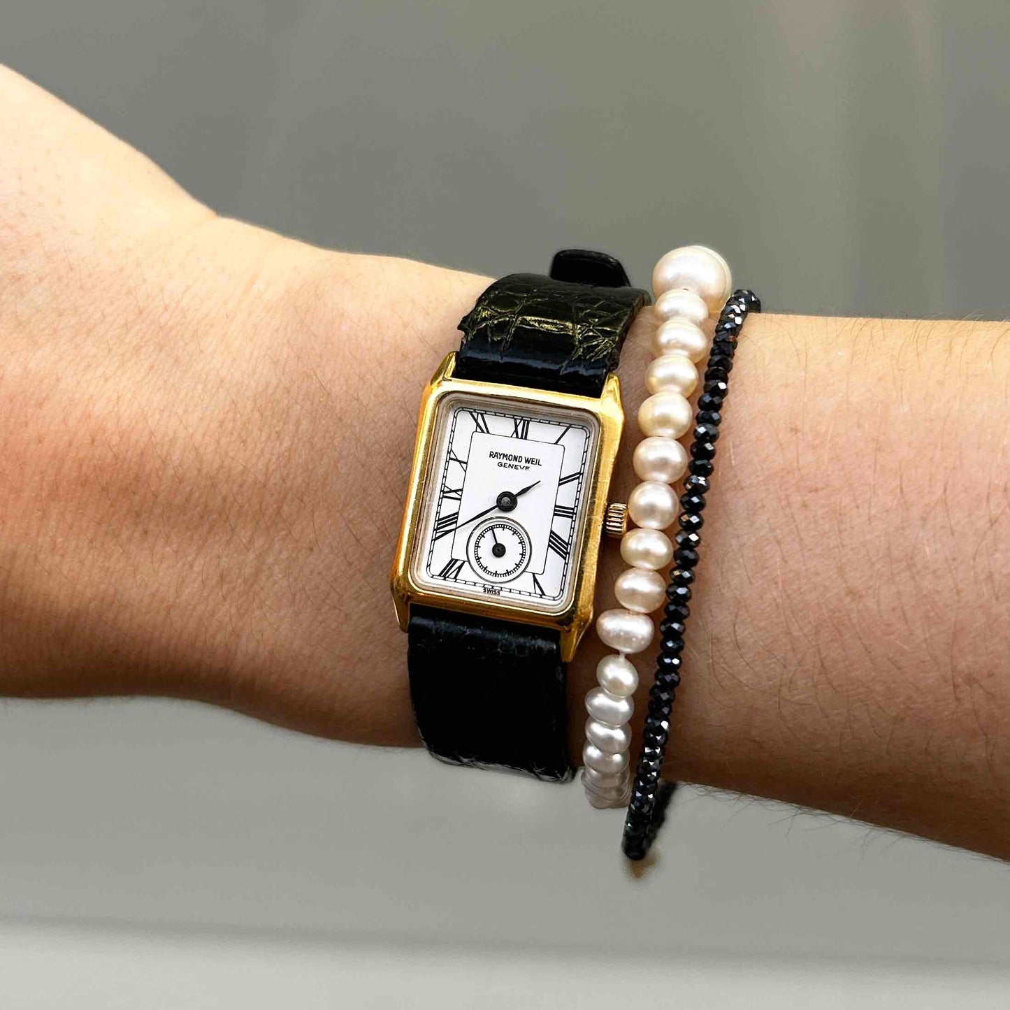 Raymond Weil Tank Style: Ladies Vintage Watch 90s Gold White Roman Dial