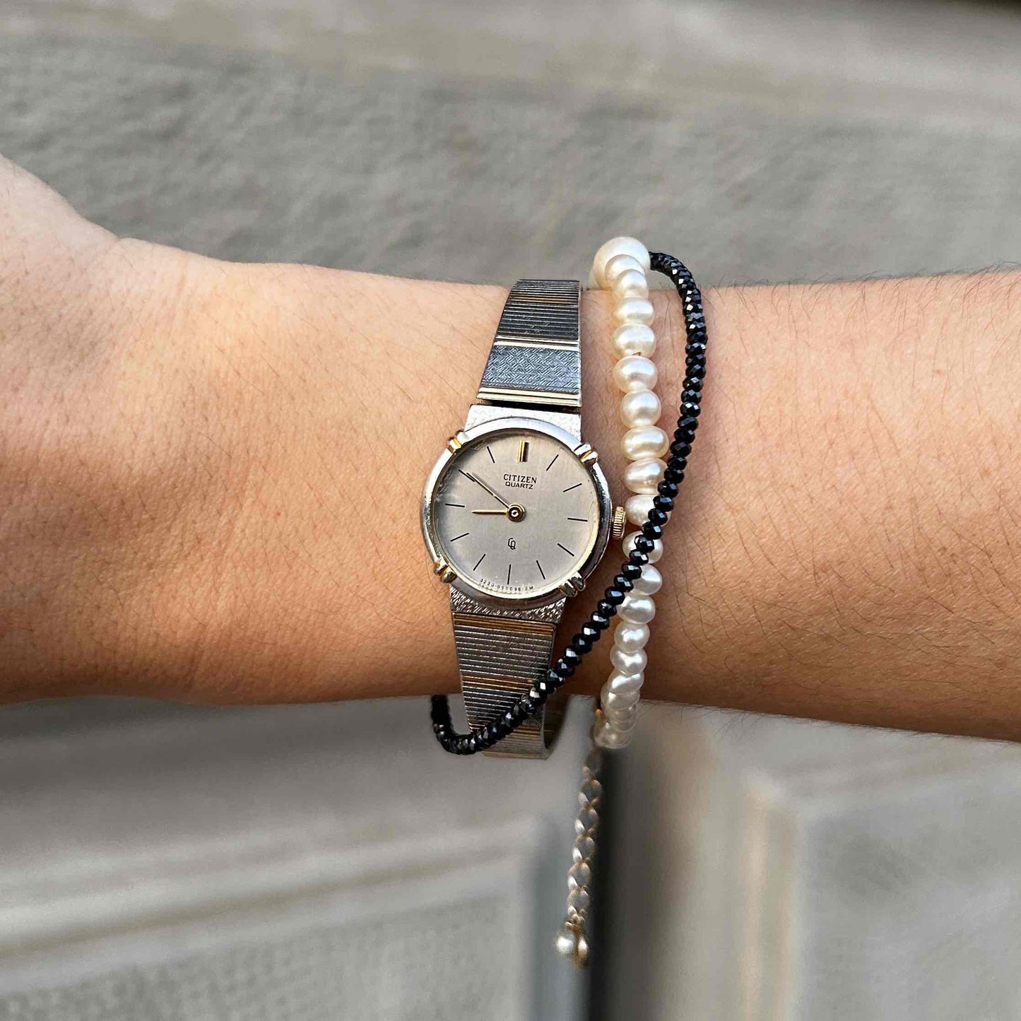 Citizen Cocktail Watch: Vintage Ladies 80s Golden Dainty with Gray Dial