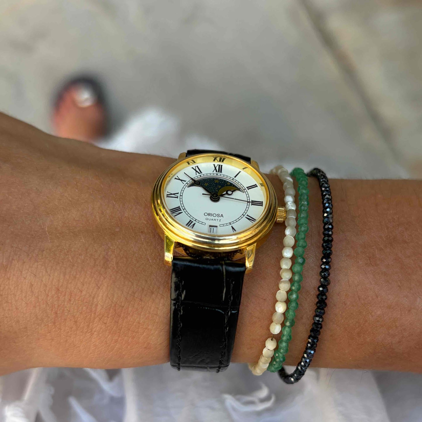 Oriosa Moon Phase Watch: Ladies 90s Gold with Roman Numerals Blue White Dial