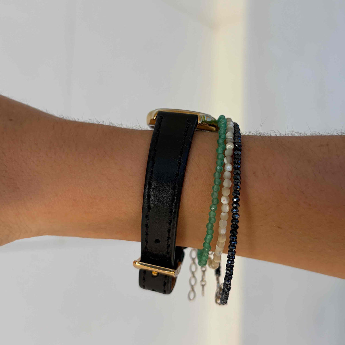 Dugena Cocktail Watch: Ladies Dainty 90s Gold with White Dial