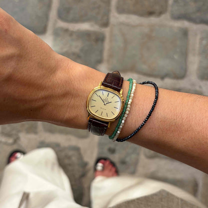 Omega De Ville: Vintage Ladies Cushion Case 80s Gold Dial Quartz