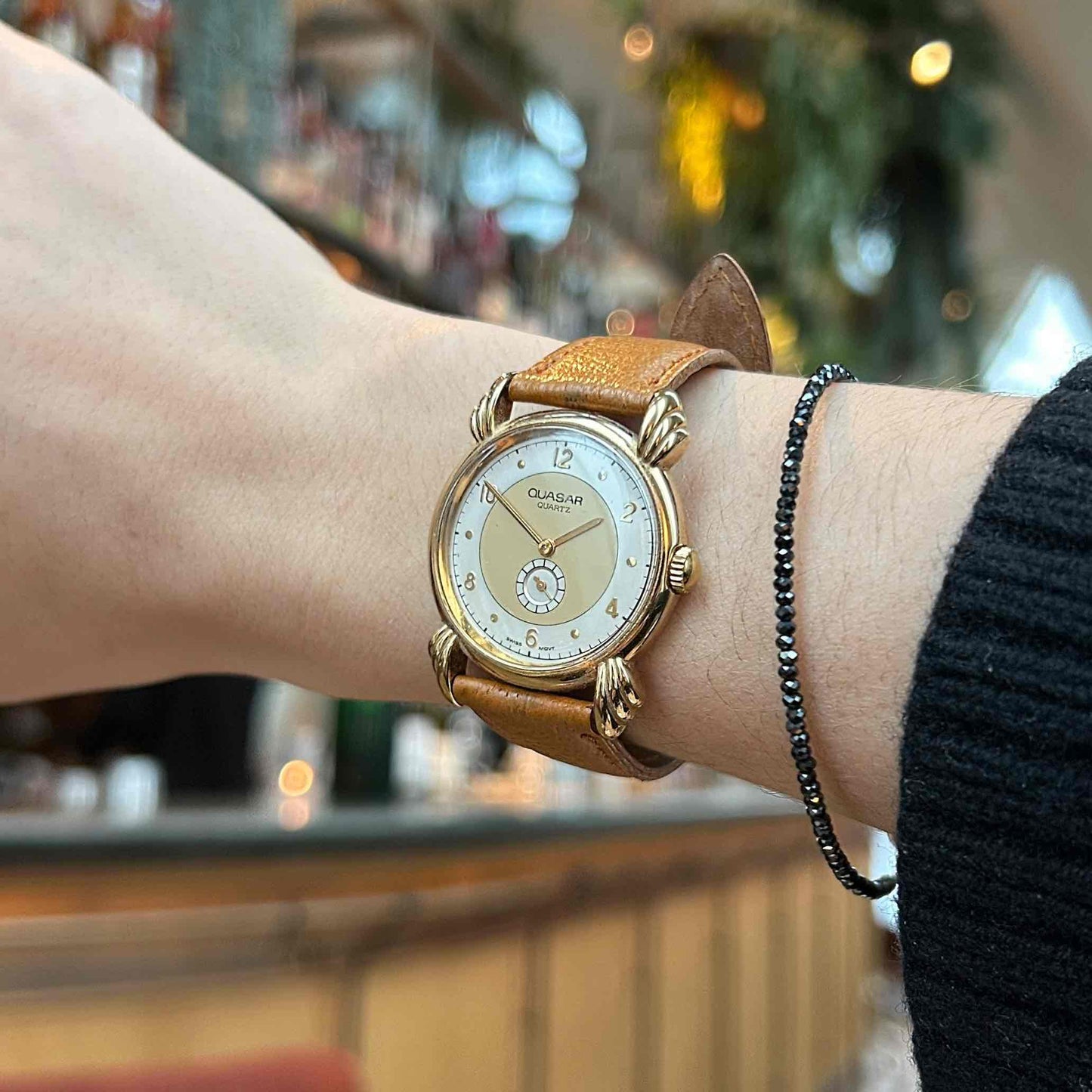 Quasar Vintage Watch: Art Deco Ladies Golden Watch 80s Small Seconds