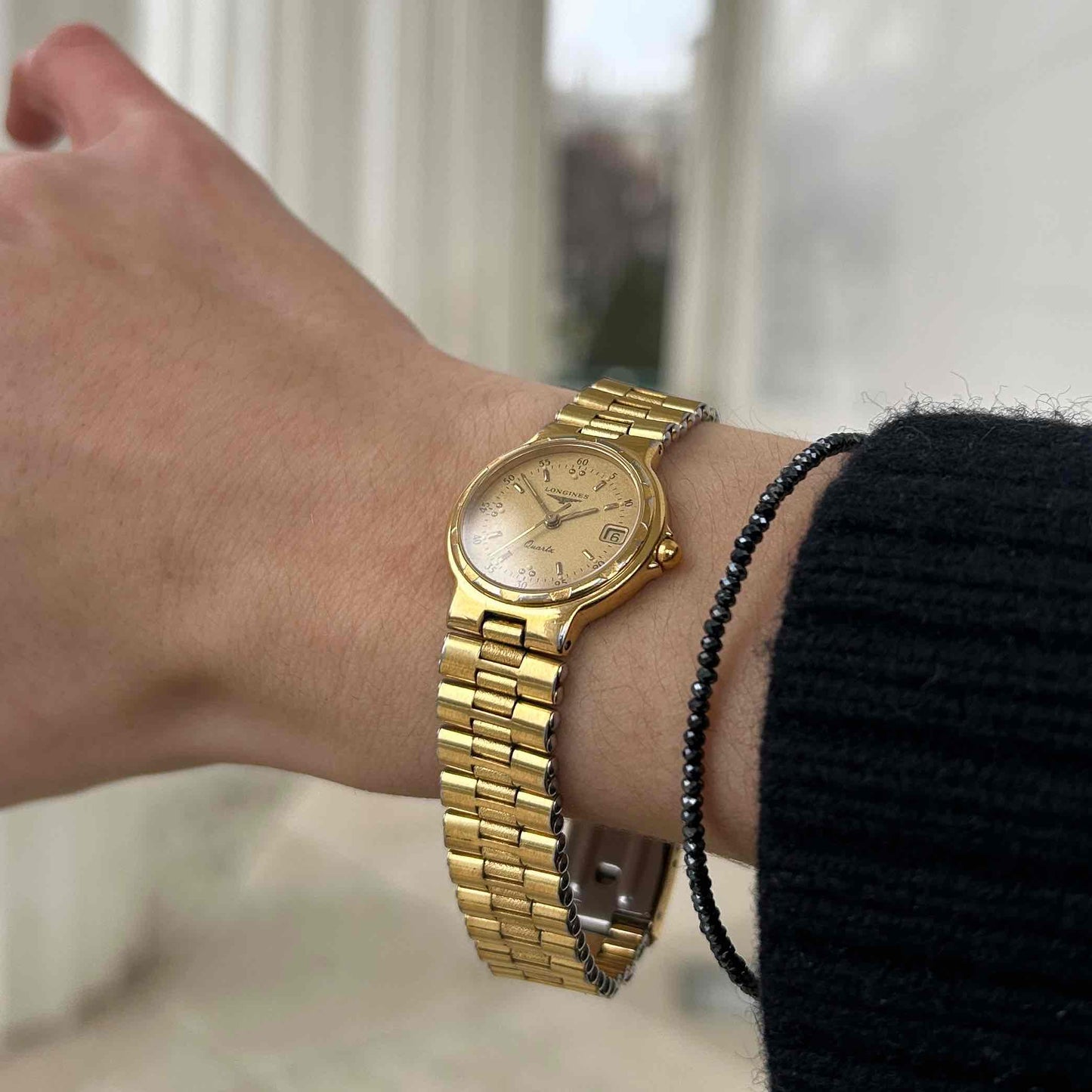 Longines Conquest Classic: Dainty Ladies 80s Golden with Champagne Dial