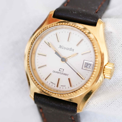 Nivada Quartzonic Vintage Ladies Watch | Slight Right Side