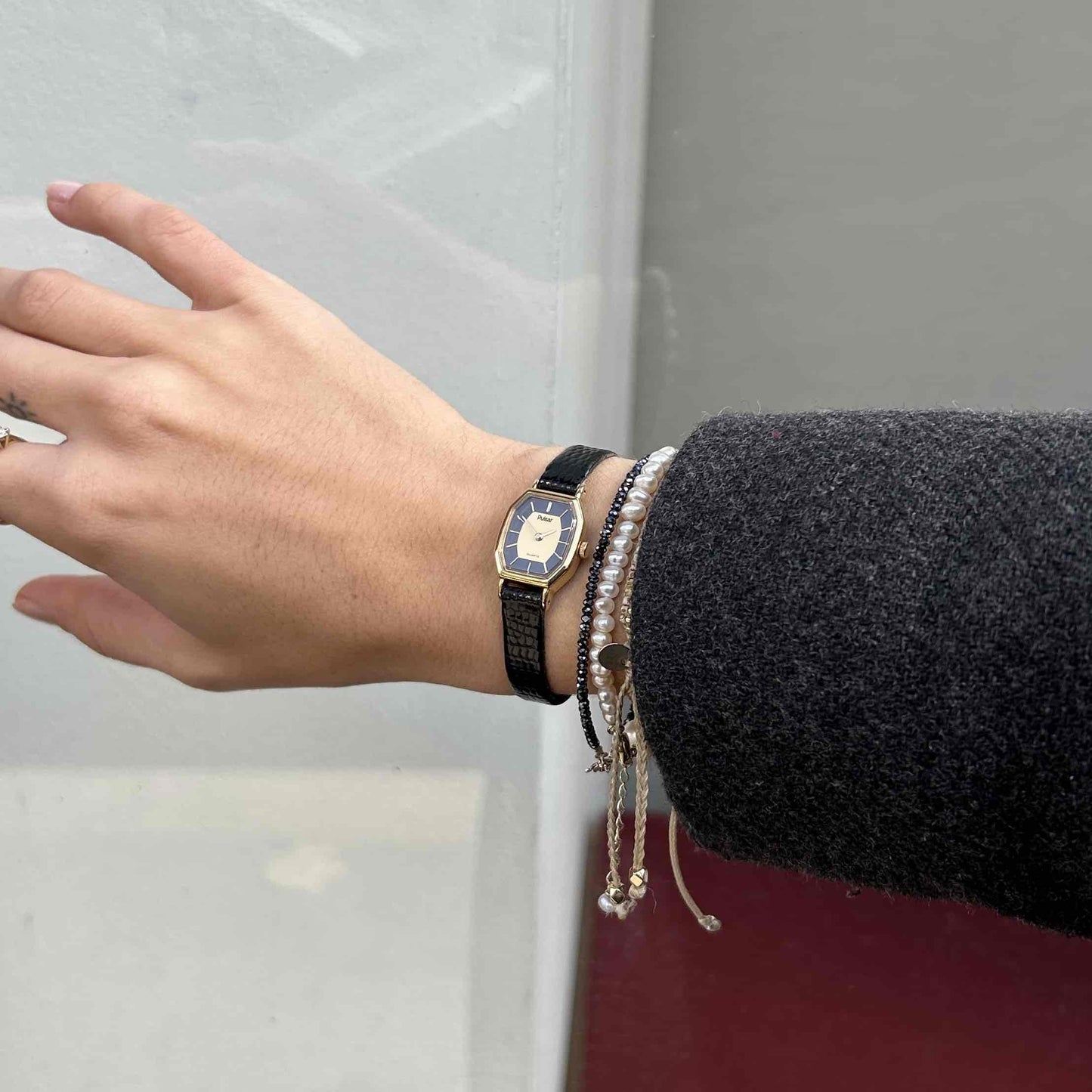 Pulsar Cocktail Watch: Vintage Ladies 90s with Gold and Blue Dial