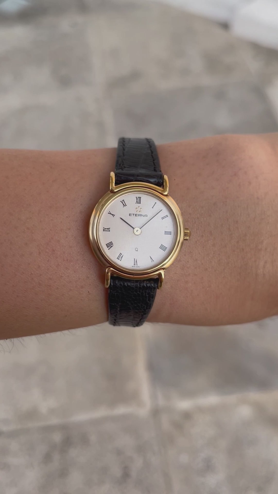 ETERNA　レディース 時計 Eterna Vintage Ladies Watch: 90s Gold with Elegant Roman Numerals
