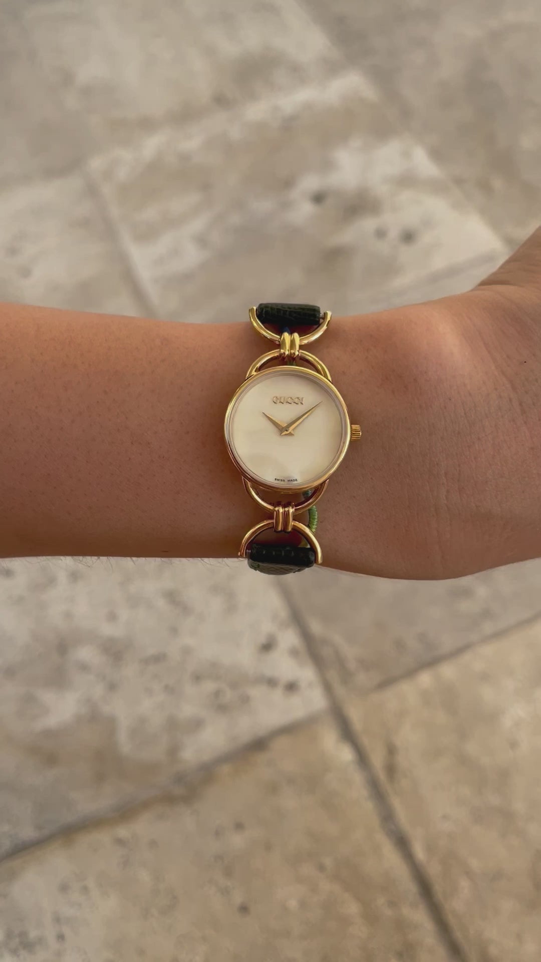 Vintage womens gucci watch sale